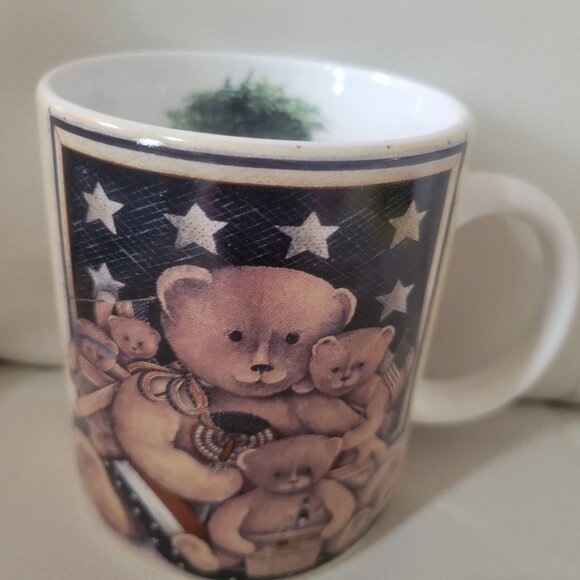 Vintage Teddy Bear Coffee Mug  by Pat Richter America We Love  Original Art Mug - Picture 2 of 11
